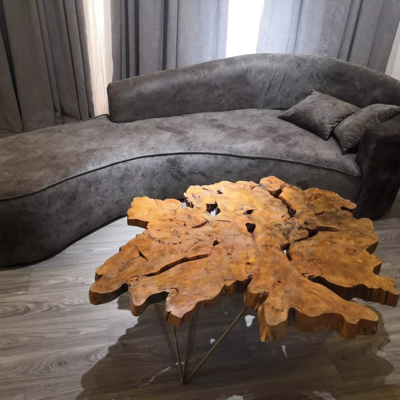 Wooden Rustic Table - Image 3